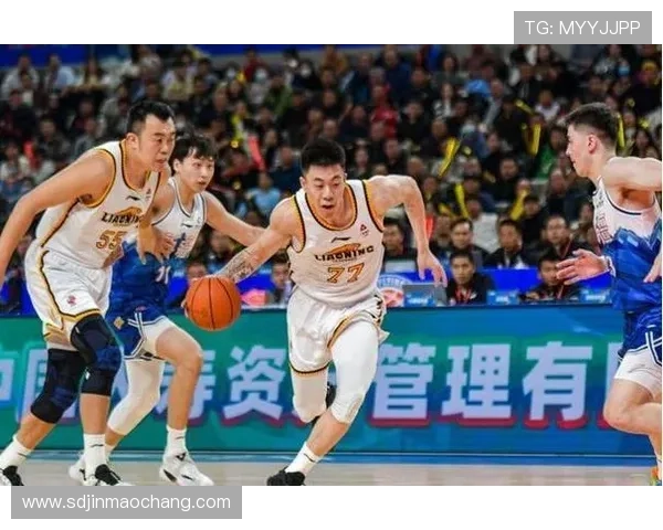杭州篮球队的默契配合与战术分析探讨 杭州篮球队的默契配合与战术分析探讨